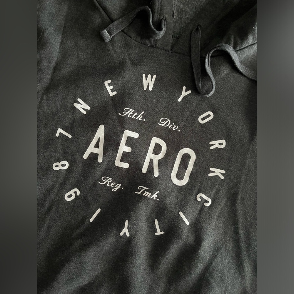 Aeropostale pullover sweatshirt